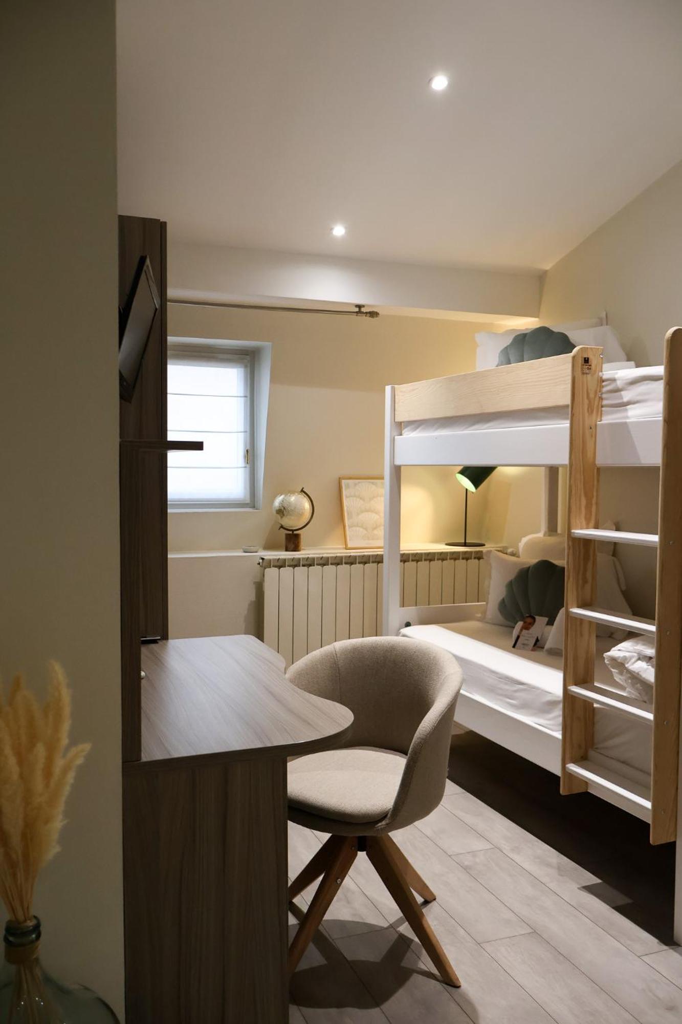Chambre Quadruple en Duplex